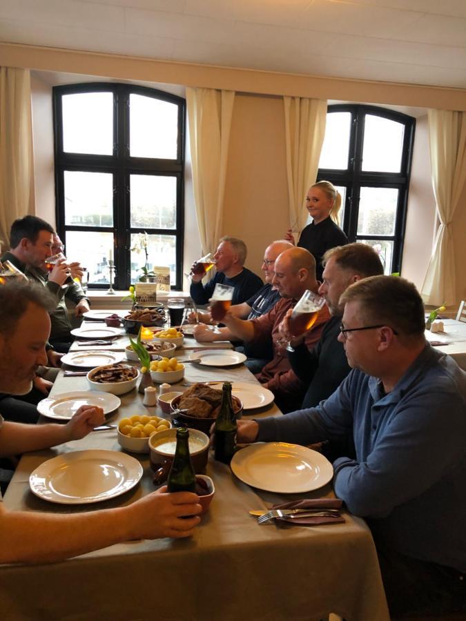 Dostrup Landevejskro & Motel Skærbæk Extérieur photo
